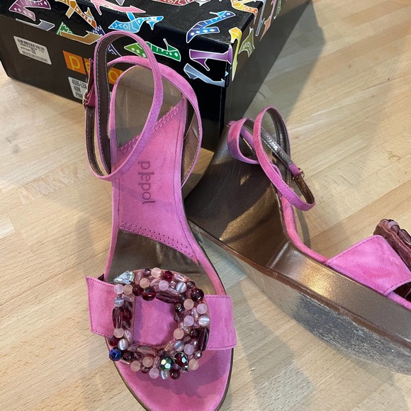 Pepol Ankle Strap Wedges - Barbie! - Picture 2 of 13